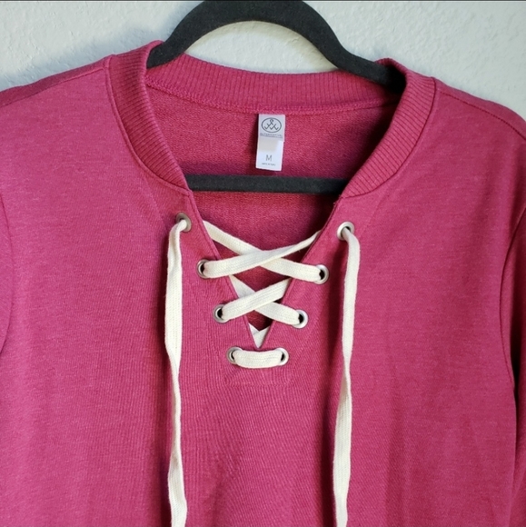 Alternative Apparel | Lace-Up Cropped Pullover - Picture 4 of 6